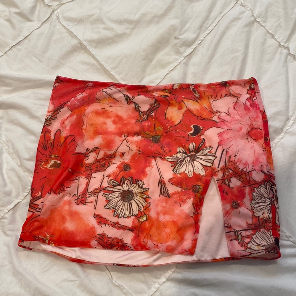Tiger mist skirt new without tags